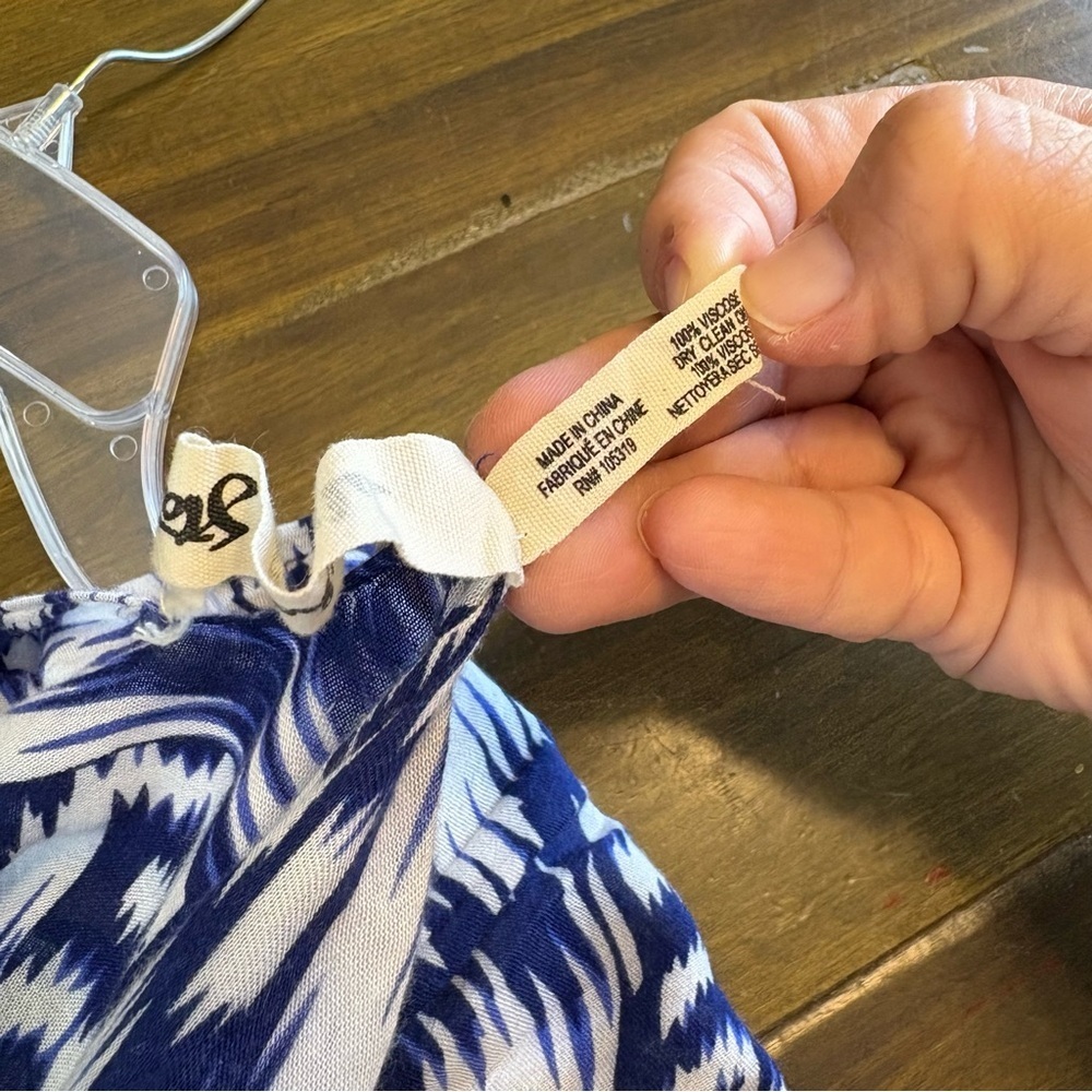 Michael Stars Blue Ikat Print Ruana Wrap Scarf One Size Cover Up Beach Resort - Picture 4 of 5